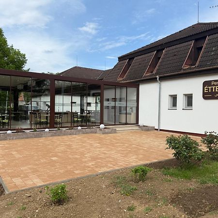 Apartman Hotel Bük 외부 사진