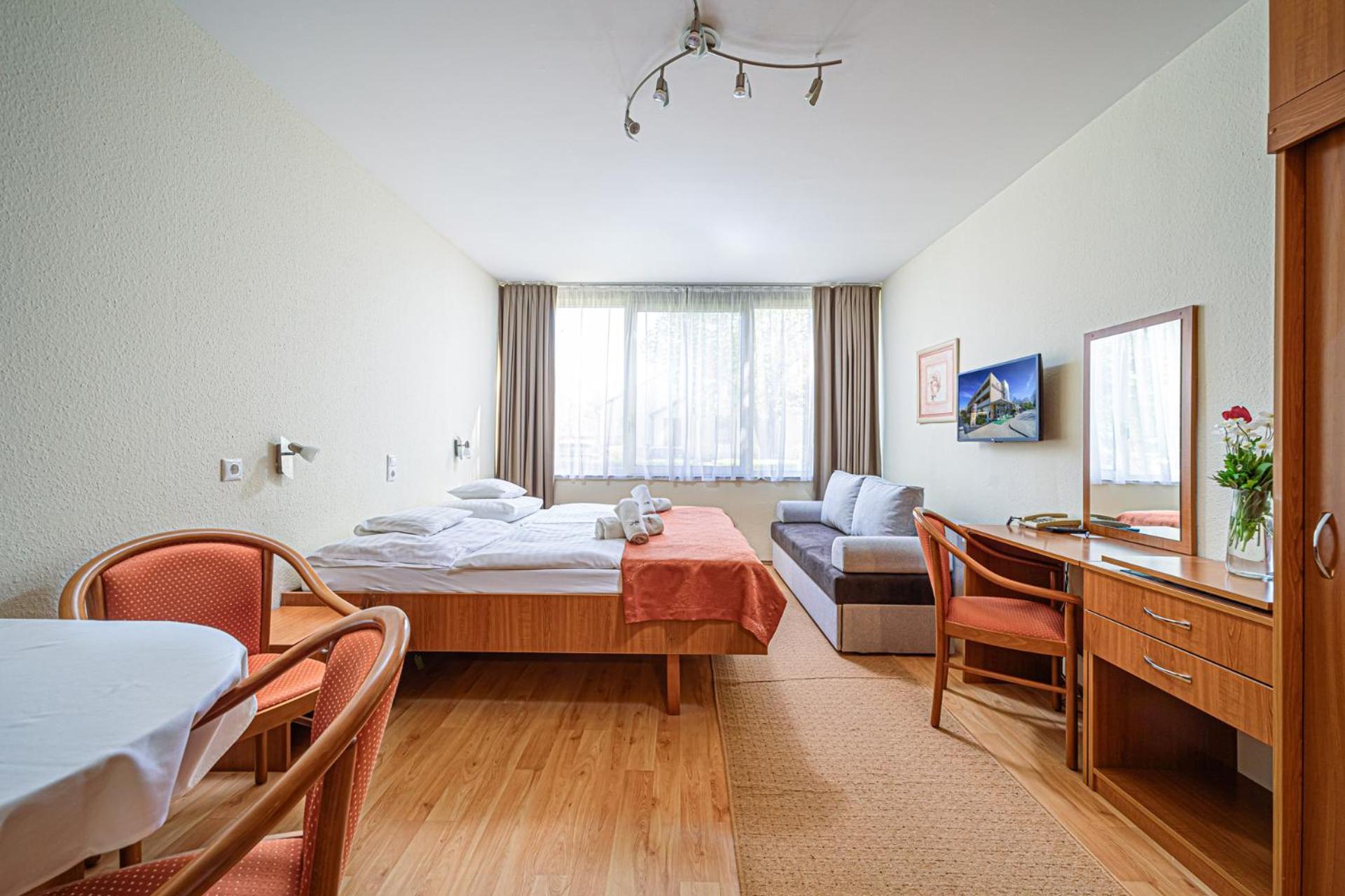 Apartman Hotel Bük 외부 사진