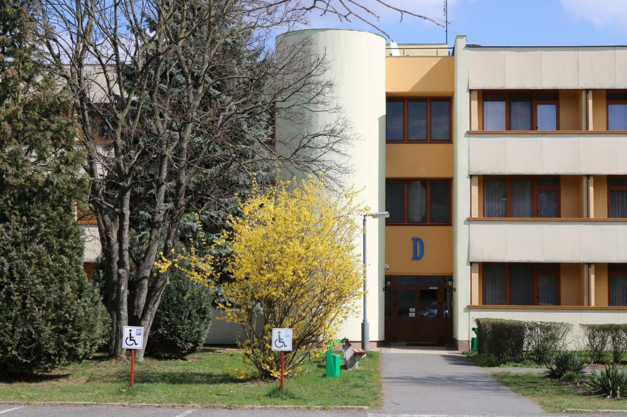 Apartman Hotel Bük 외부 사진