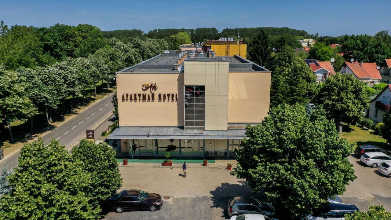 Apartman Hotel Bük 외부 사진